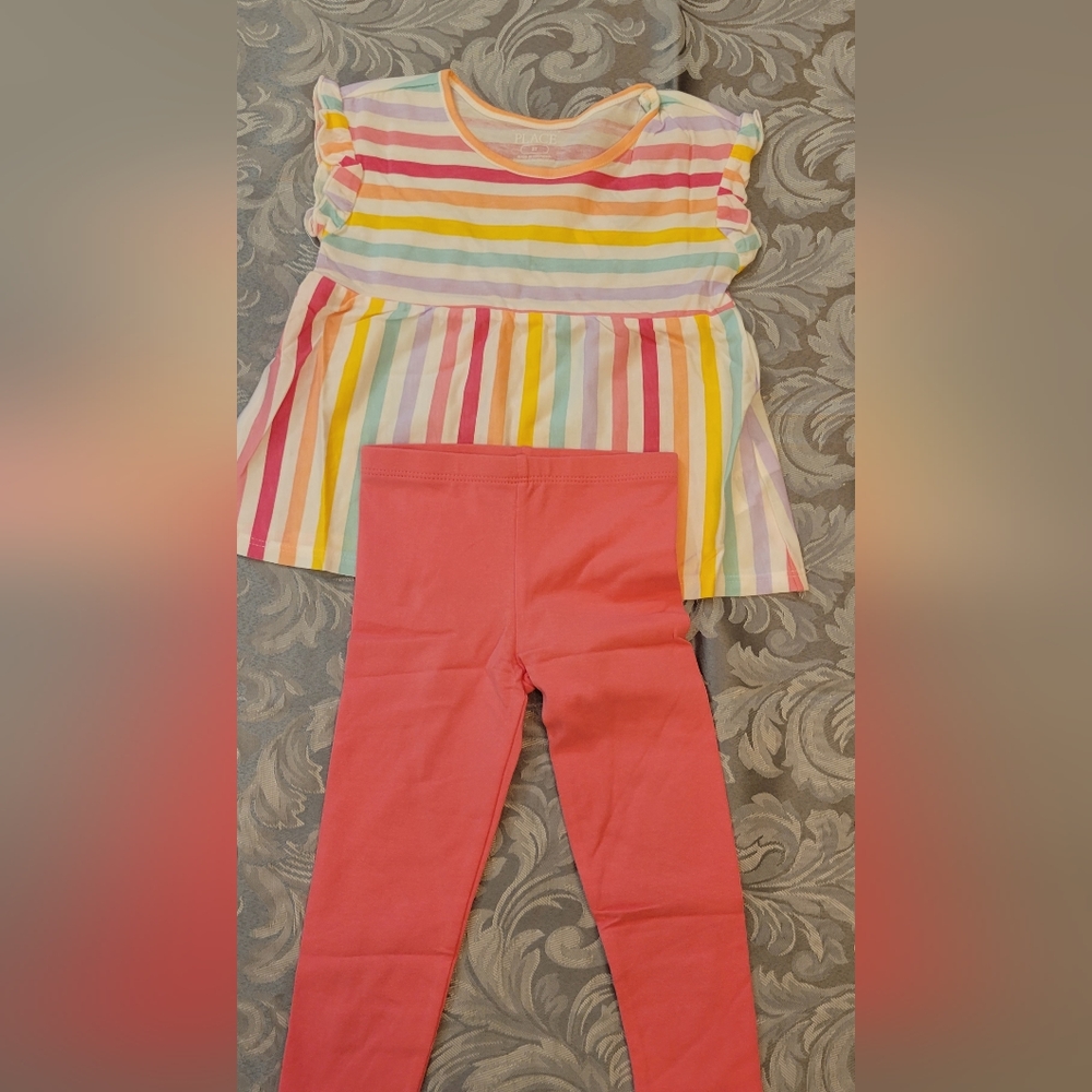 Children's place top and leggings set